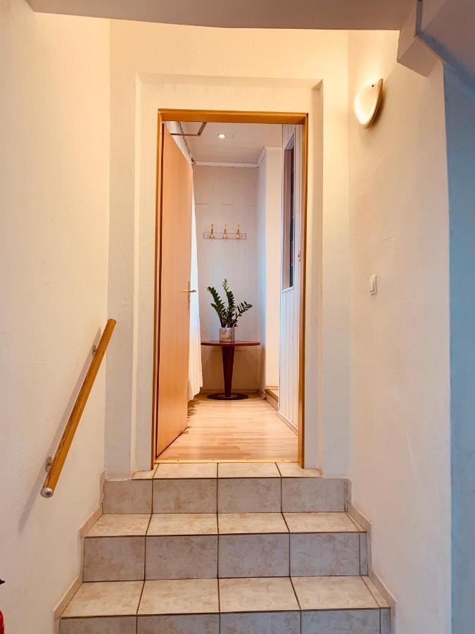 קלן Hotel Gasthaus Zur Eule מראה חיצוני תמונה