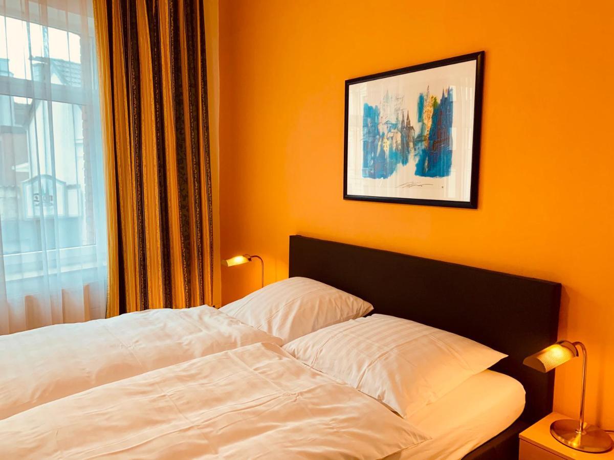 קלן Hotel Gasthaus Zur Eule מראה חיצוני תמונה